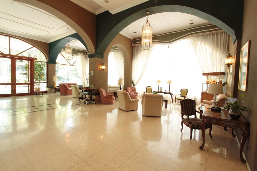 Hotel Torremayor Lyon Сантяго Екстериор снимка