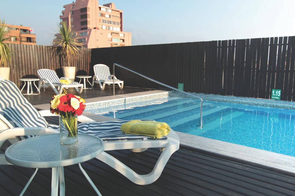 Hotel Torremayor Lyon Сантяго Екстериор снимка