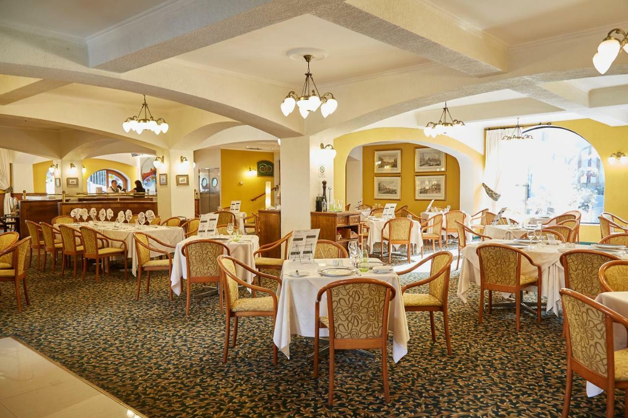 Hotel Torremayor Lyon Сантяго Екстериор снимка