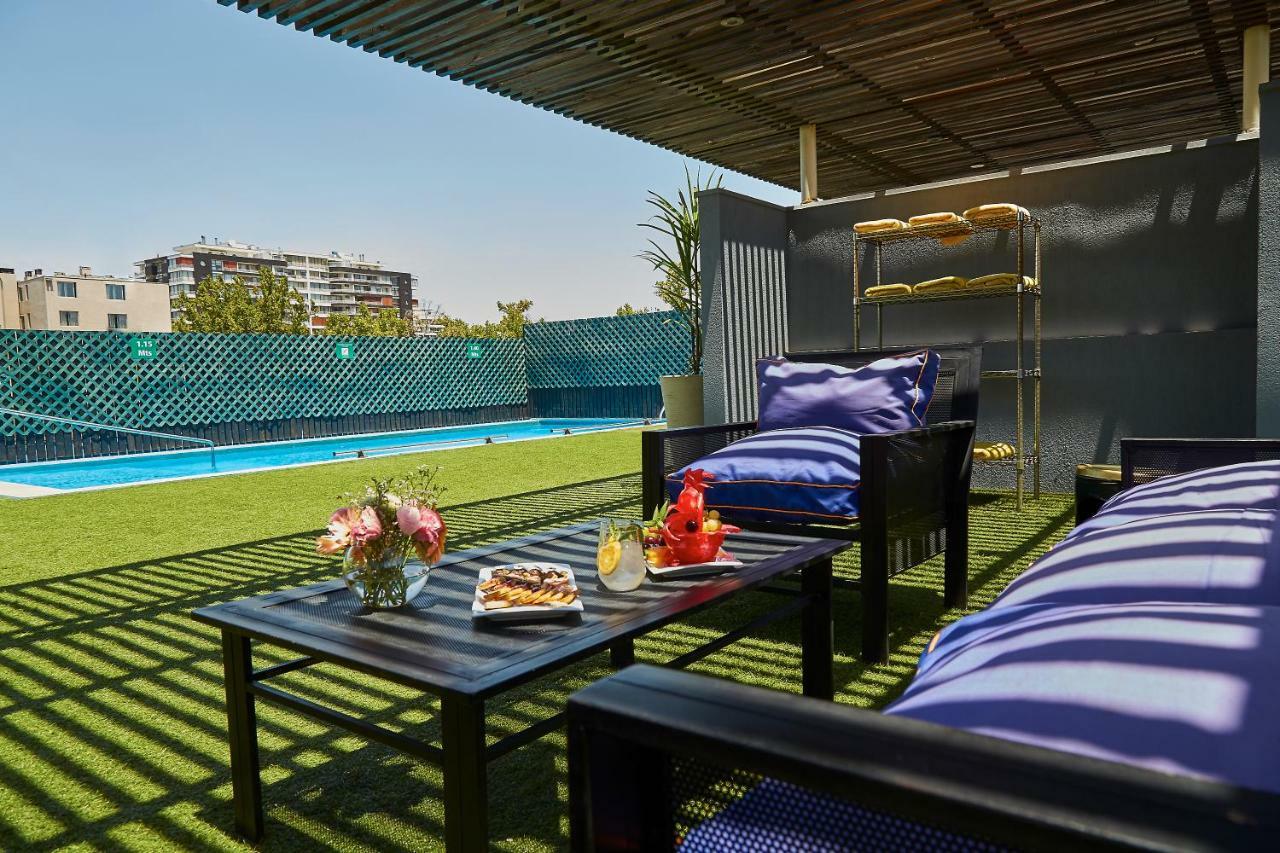 Hotel Torremayor Lyon Сантяго Екстериор снимка