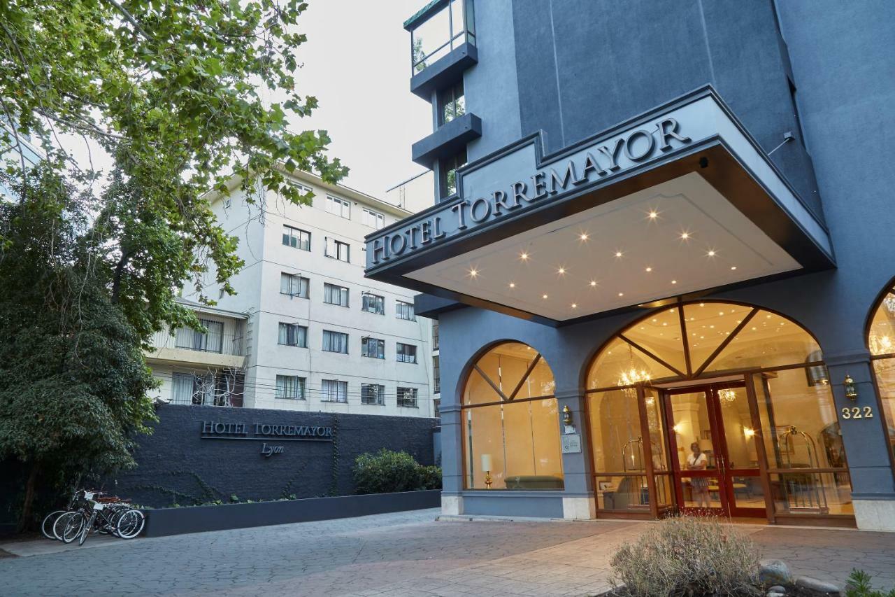 Hotel Torremayor Lyon Сантяго Екстериор снимка